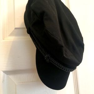 Mariner-style fashionable cap